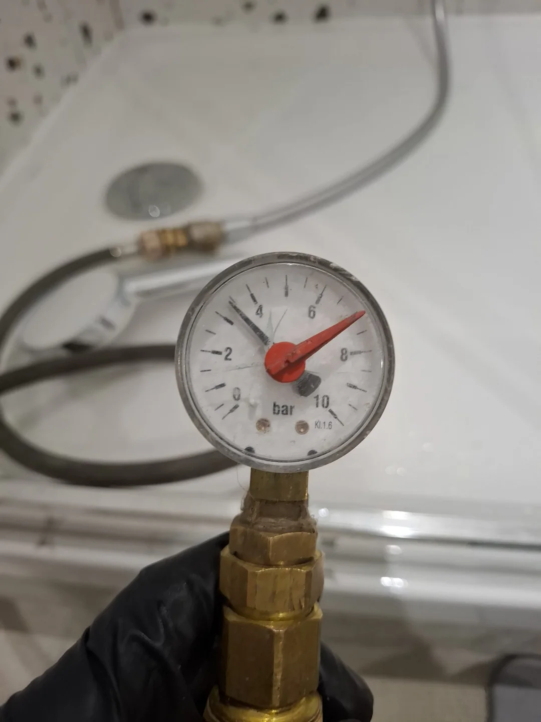 Contrôle de pression sur une installation